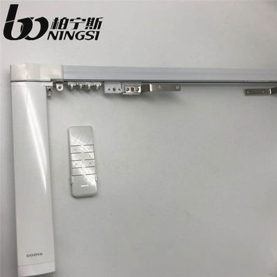 Un buen precio. Fácil instalar la certificación eléctrica de Rod System With ISO de la cortina 12.5cm/S En línea
