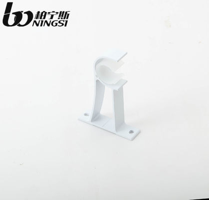Un buen precio. Soporte de poste de la cortina del grueso 0.5m m del metal 28m m decorativo En línea